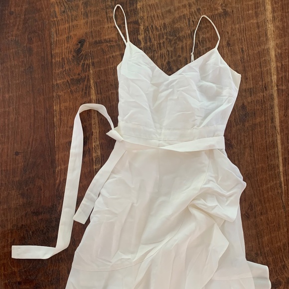 Banana Republic Dresses & Skirts - Banana Republic white linen dress